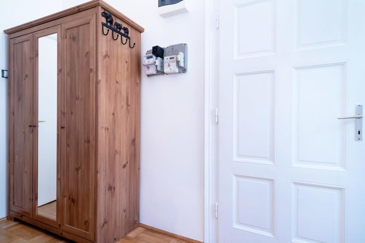 Lovely Downtown Apartment Close To The Basilica Budapešť Exteriér fotografie