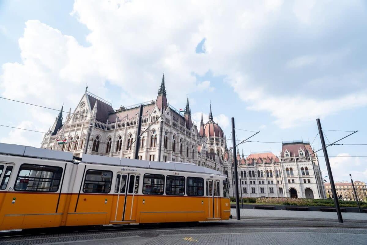 Lovely Downtown Apartment Close To The Basilica Budapešť Exteriér fotografie